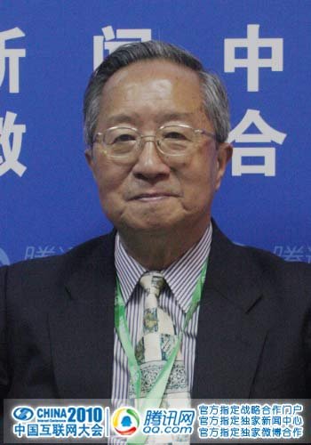 ������΢������Ҫ���� ��ʵ�к�̨ʵ����