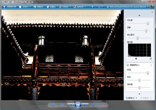 ����Live����