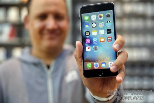 �ӳ�iPhone 6S�������ֻ��������ʱ��