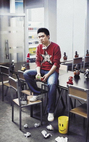 P74 ��1995�������ںͶ����Ѿ���ʼ��Ϊ������Ѷ�����װ�����Ǯ��������ʱ������Ÿո���������